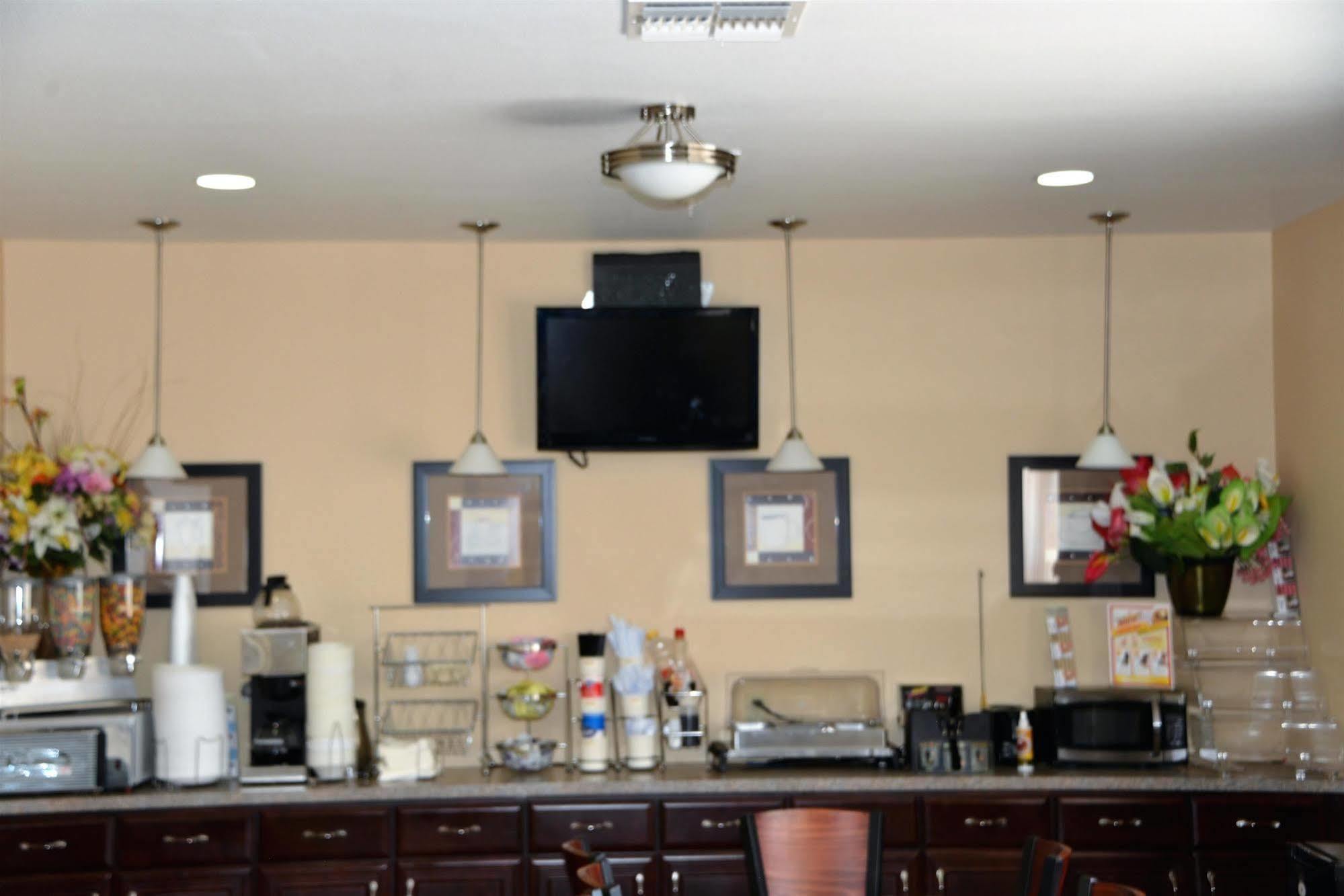 Irish Inn And Suites Muleshoe Exterior foto